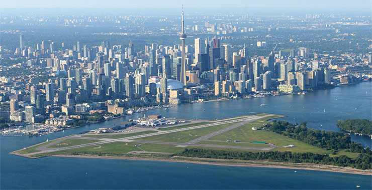 Toronto skyline island large